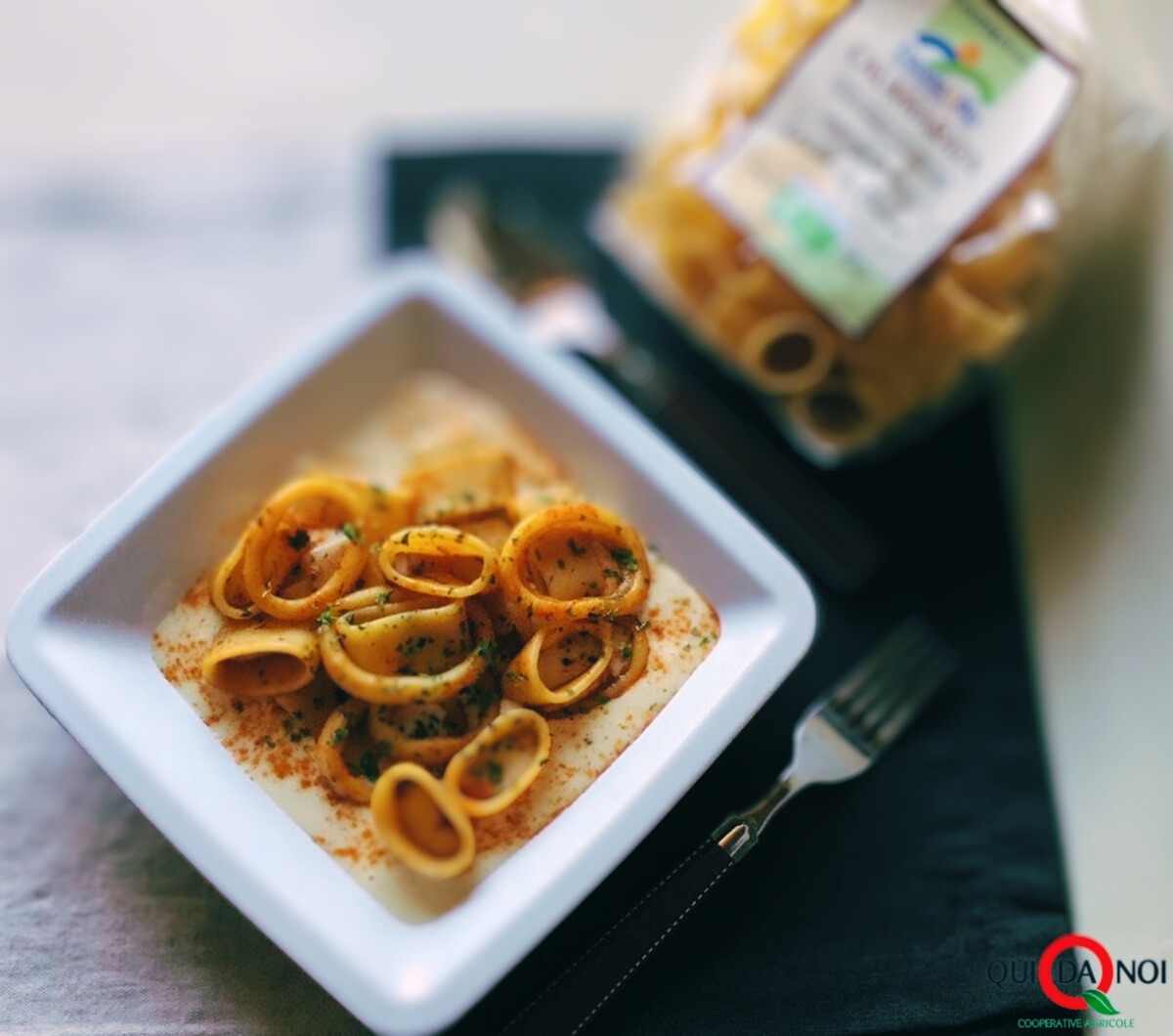 Calamarata con Anelli di Totano su Crema di Fagioli