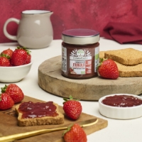 Composta Bio Di Fragola, vista frontale colazione