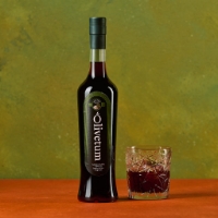 Amaro Olivetu, vista frontale, rock basso con ghiaccio a dx